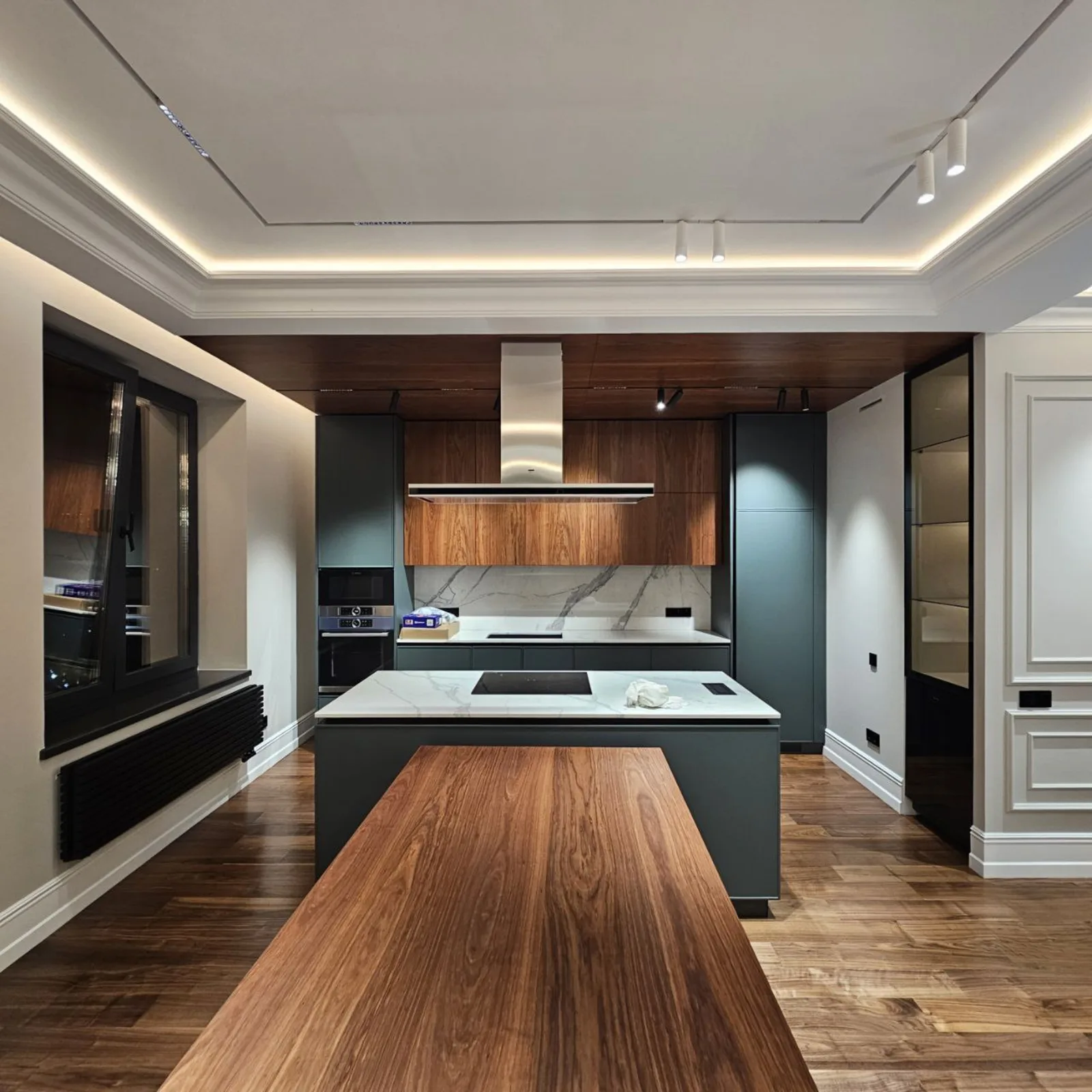 Кухня-гостиная в ЖК City Bay — ремонт под ключ 142 м²